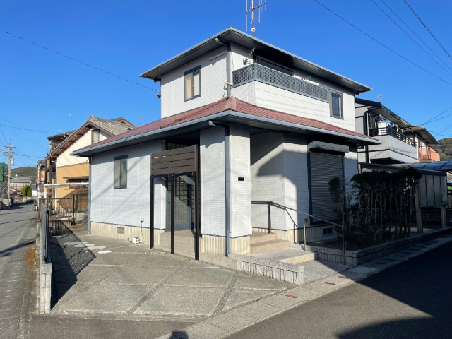 ���C���{���@���c�w�i�k��20���j