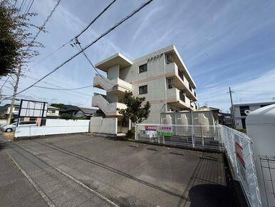 �É����ĒÎs�呺�R���ڂQ�c�j