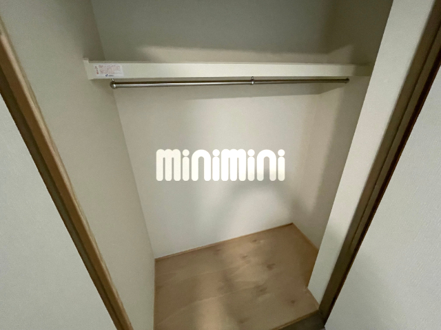 ����5