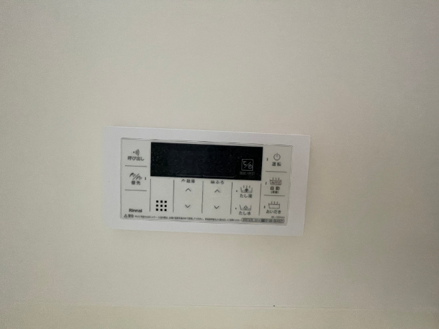 ����22