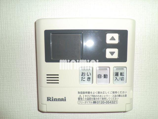����10