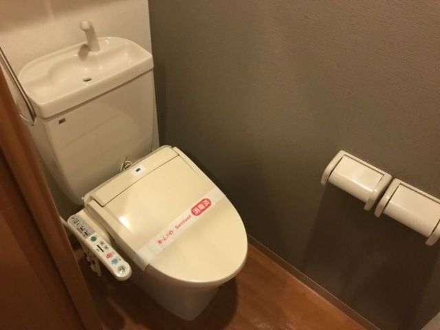 ����6