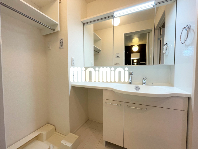 ����5