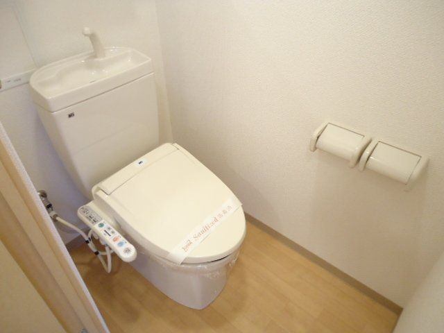 ����5
