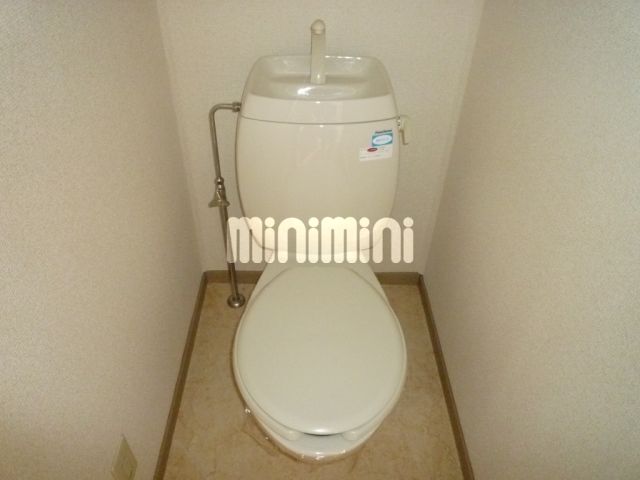 ����4