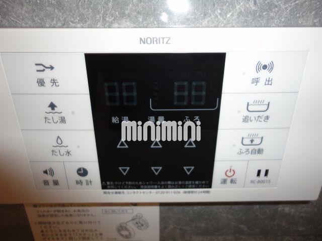 ����9