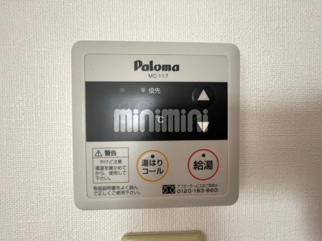 ����20
