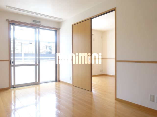 ����1