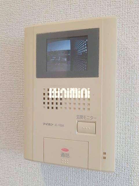 ����10