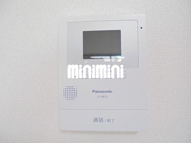 ����9
