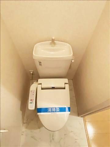 ����6