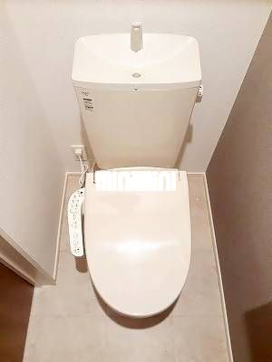 ����6
