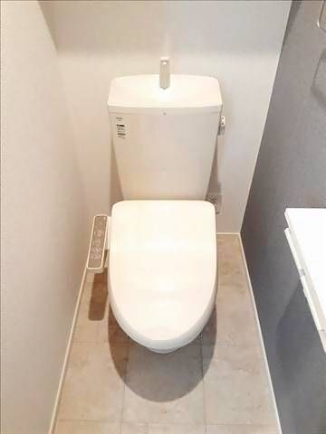 ����5