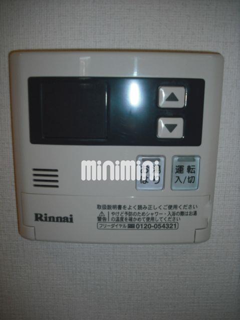 ����11
