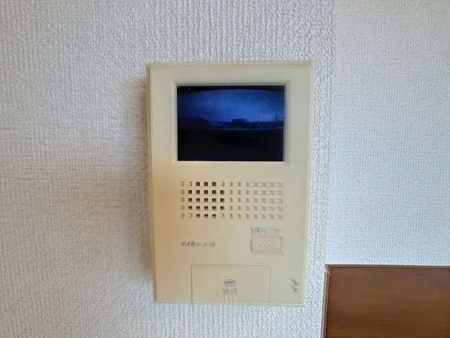 ����10