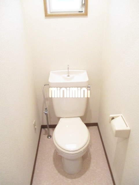 ����4