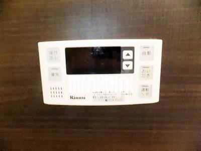 ����13