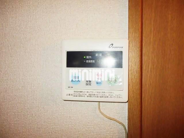 ����13