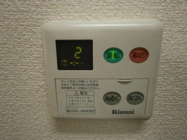 ����10