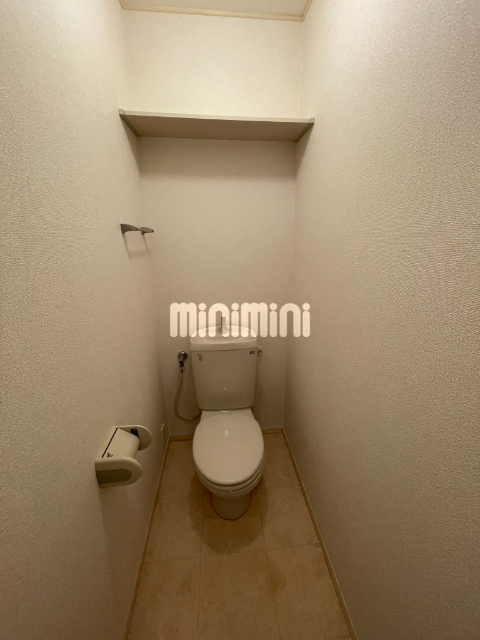 ����4