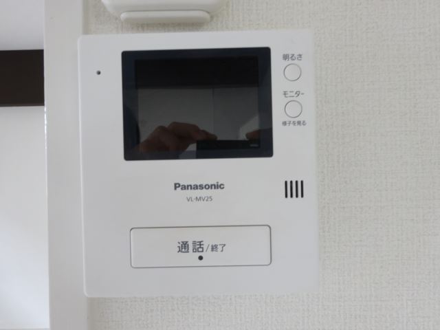 ����11