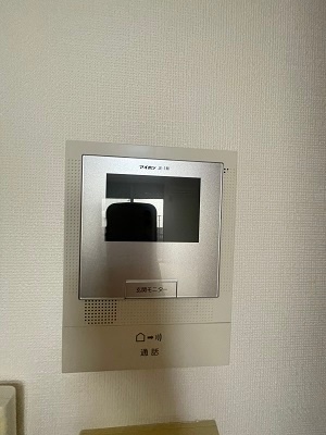 ����11