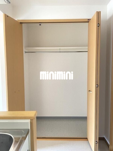 ����6