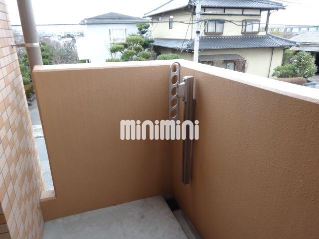 ����11
