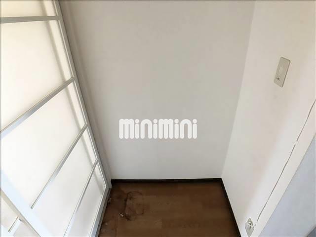 ����5