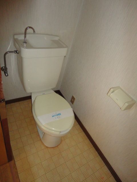 ����8