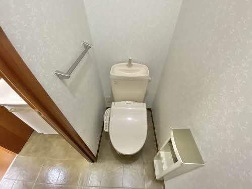 ����9