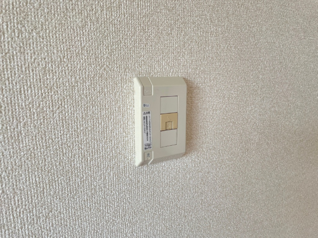 ����14