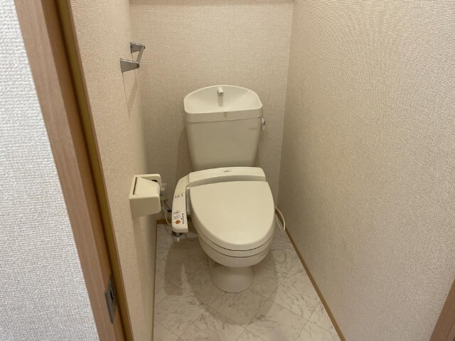 ����7
