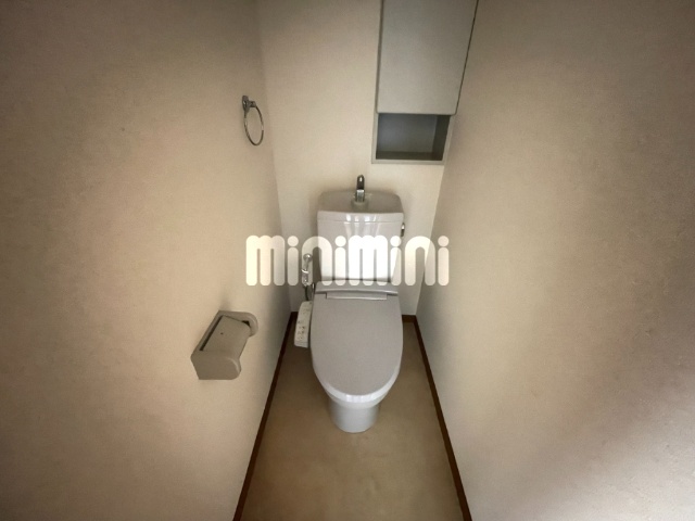 ����9