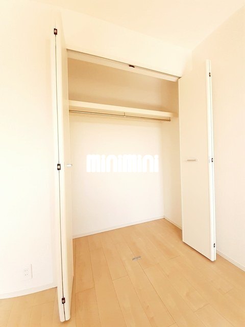 ����6