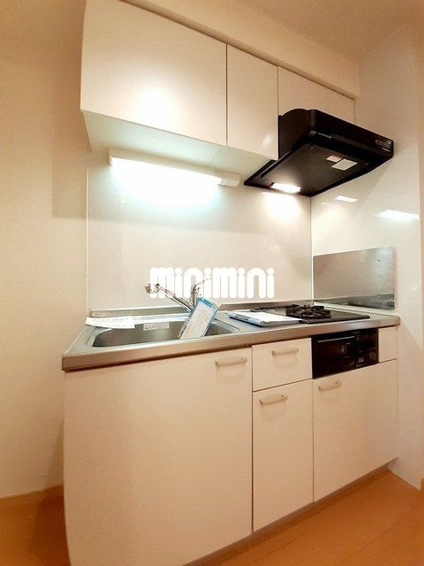 ����6