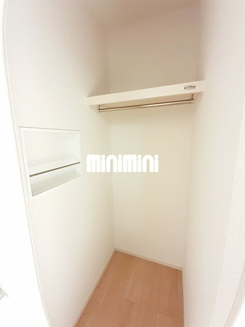����6