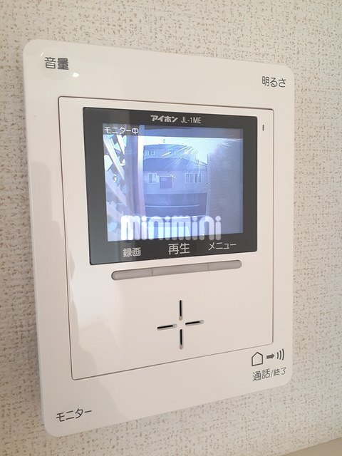 ����10