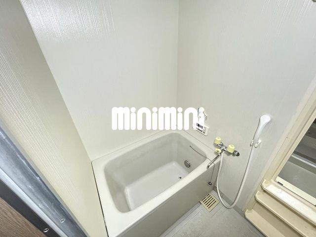����6