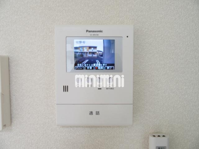 ����11