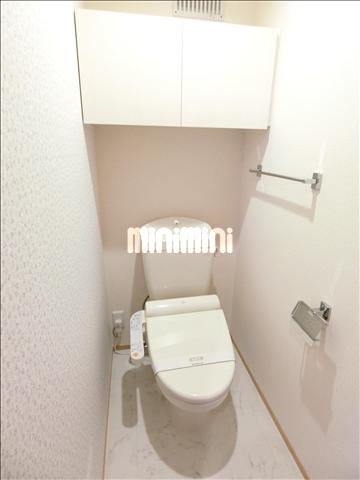 ����9