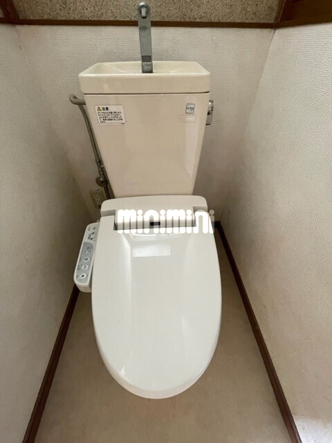 ����9