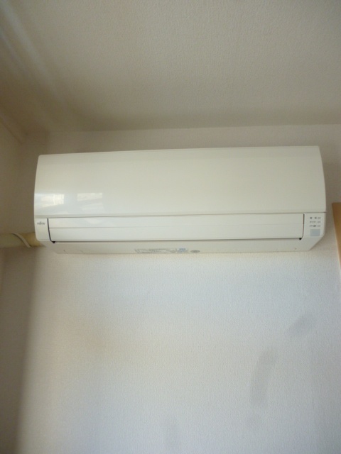 ����11