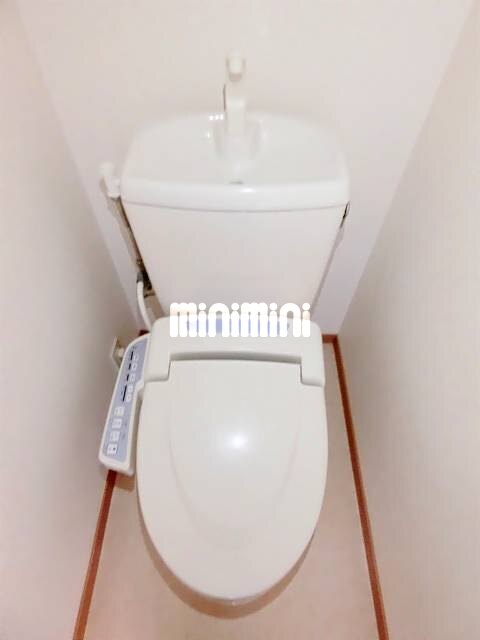 ����9
