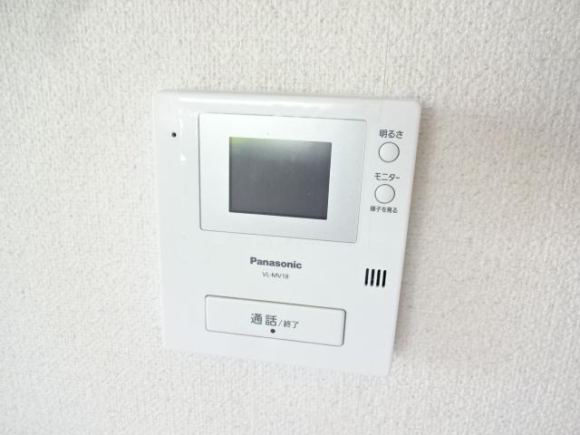 ����10