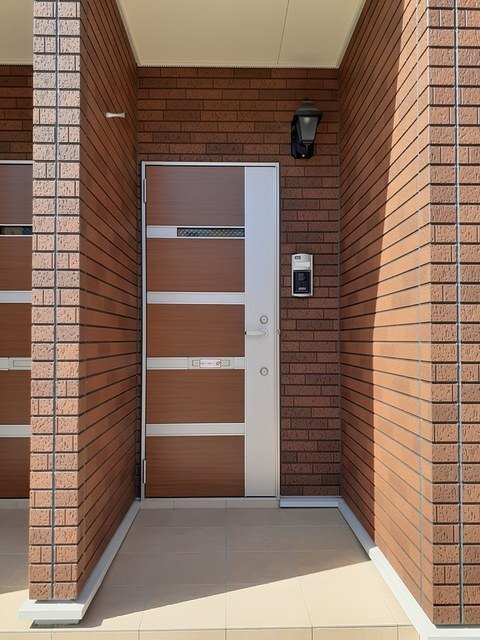 ����11