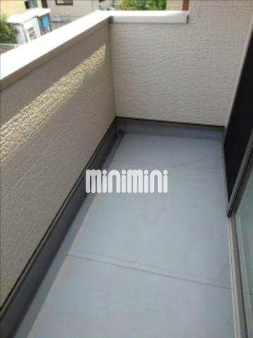 ����9