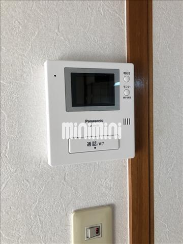 ����6