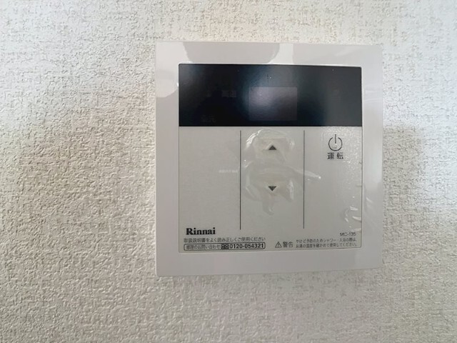 ����14
