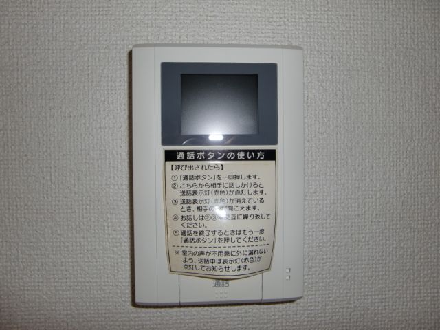 ����11